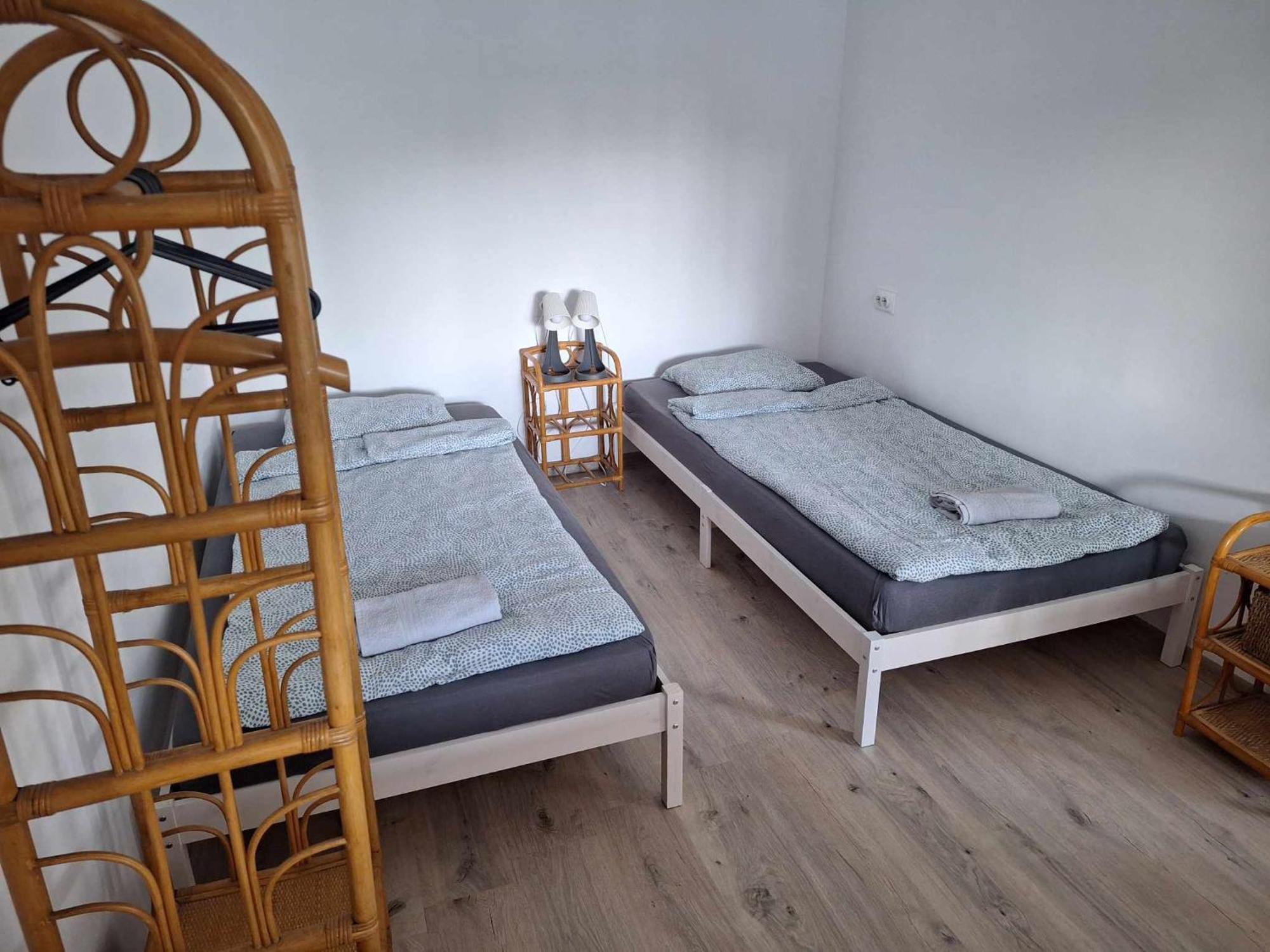 Sarga311 Ueduelohaz Szeged Villa Dış mekan fotoğraf